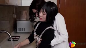 Cô chị dâm đòi cưỡi buồi dập phê vô cùng