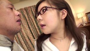 Gạ địt cô em thư ký dâm đãng lồn nứng rên rỉ